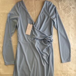 NWT Wayf Light Blue Long Sleeve Dress Size S